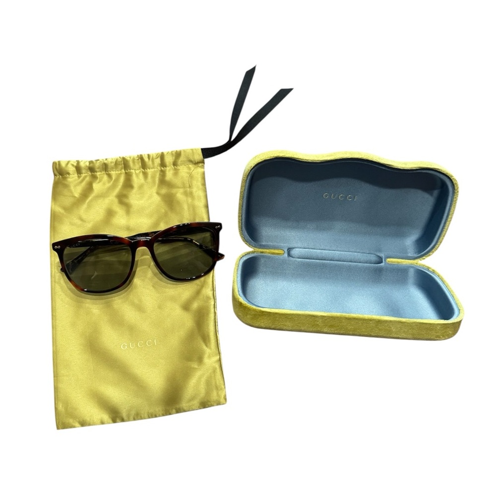 Gucci Brown Sunglasses with Yellow Case